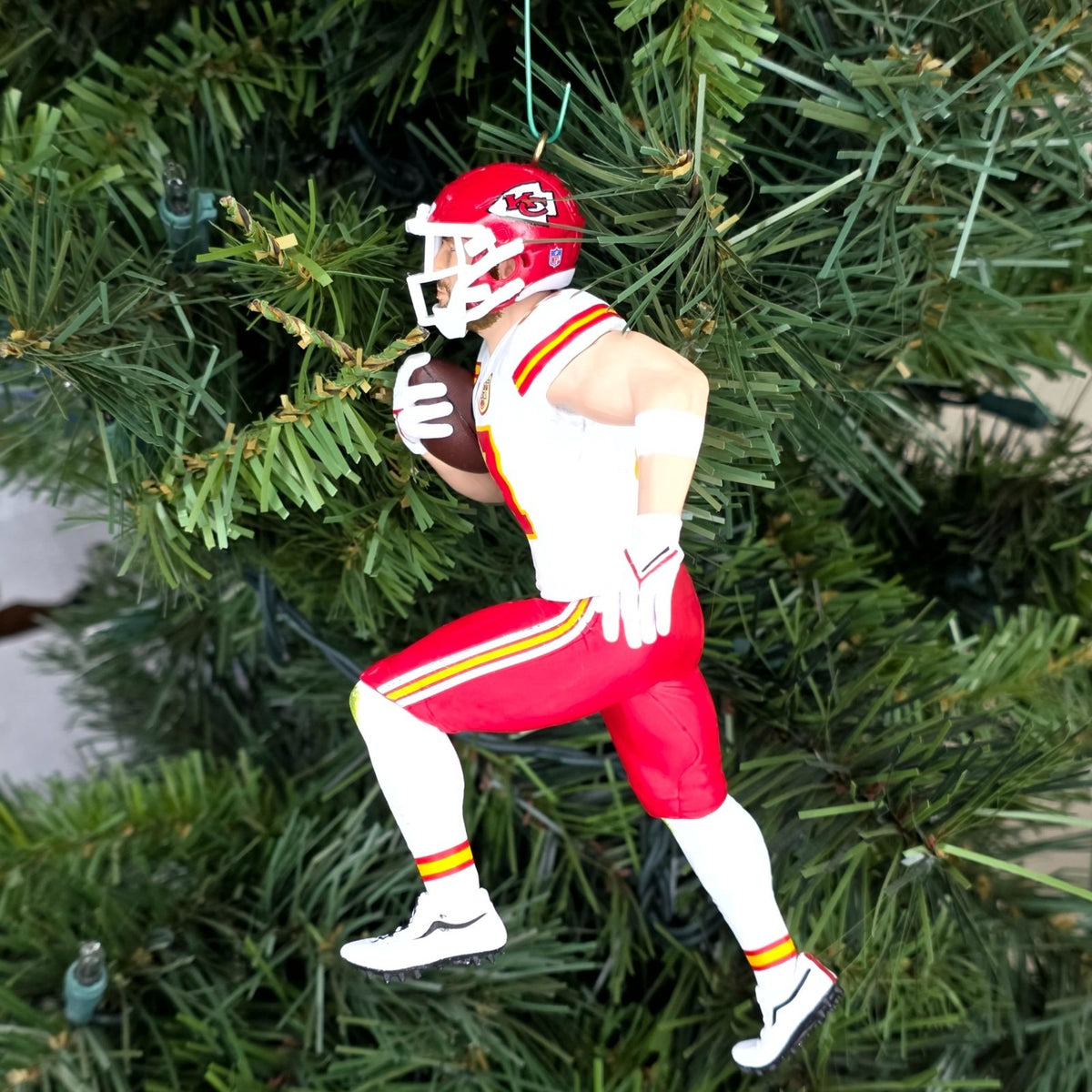 Travis Kelce Kansas City Chiefs Football NFL Xmas Tree Ornament Jersey #87 Swift