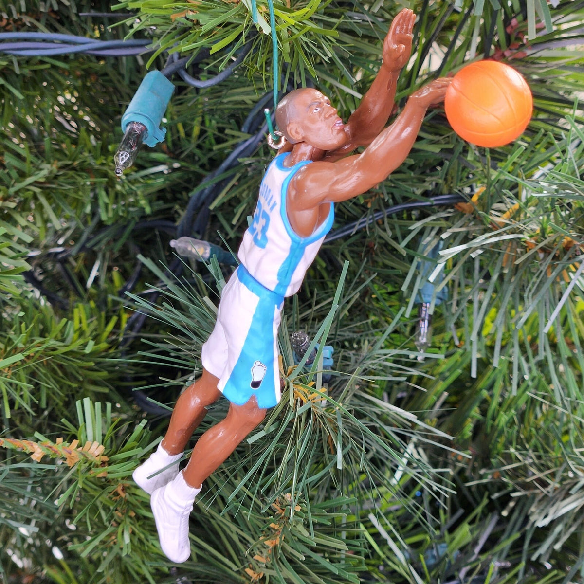 Michael Jordan North Carolina Tar Heels Basketball Xmas Tree Ornament jersey #23