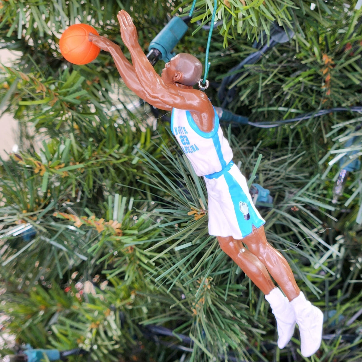 Michael Jordan North Carolina Tar Heels Basketball Xmas Tree Ornament jersey #23