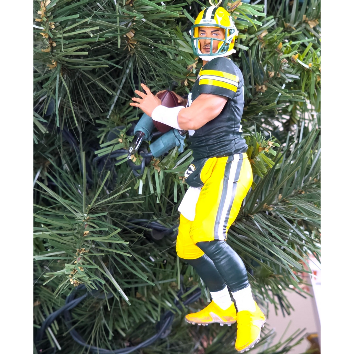 Jordan Love Green Bays Packers Football NFL Xmas Tree Ornament Holiday Jersey 10