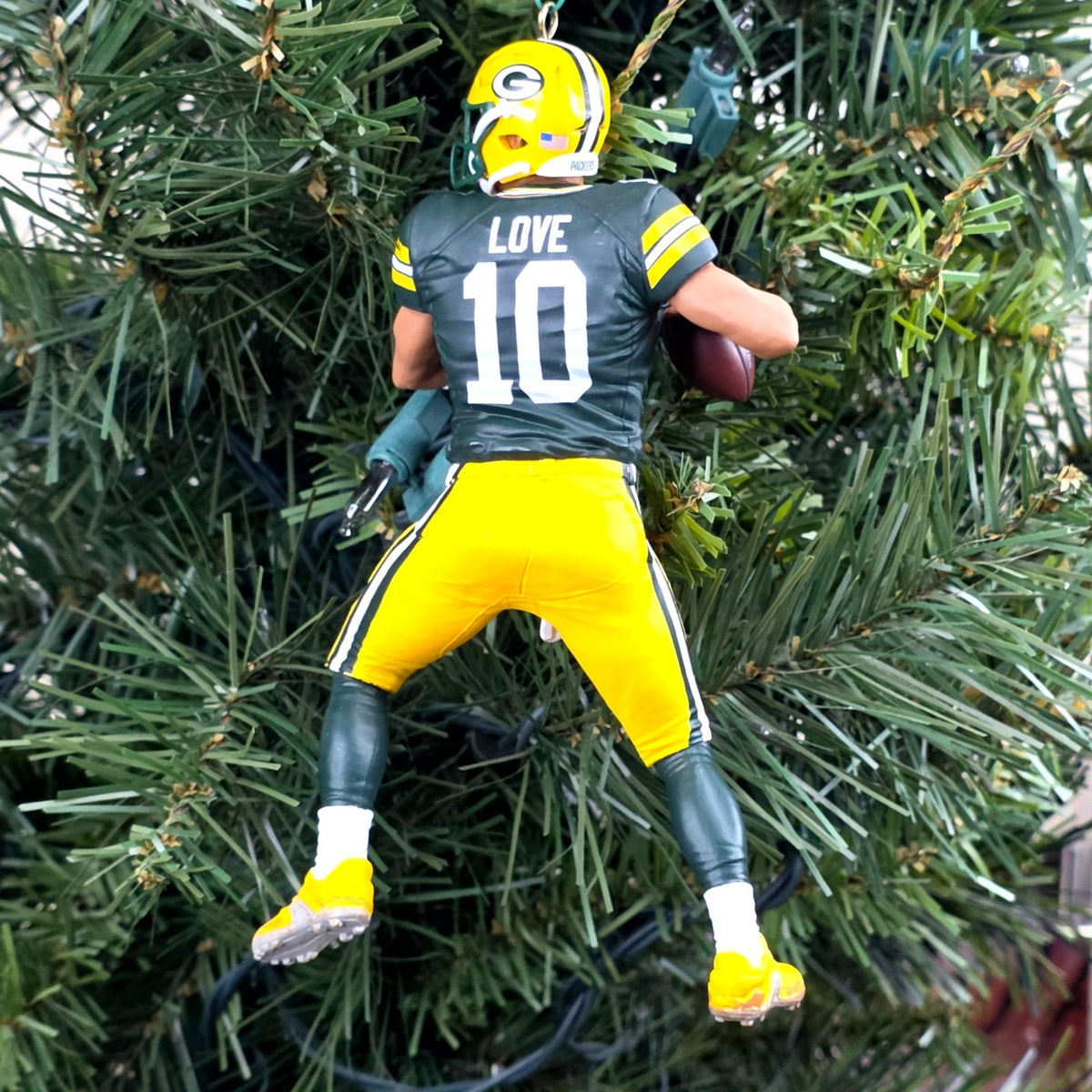 Jordan Love Green Bays Packers Football NFL Xmas Tree Ornament Holiday Jersey 10