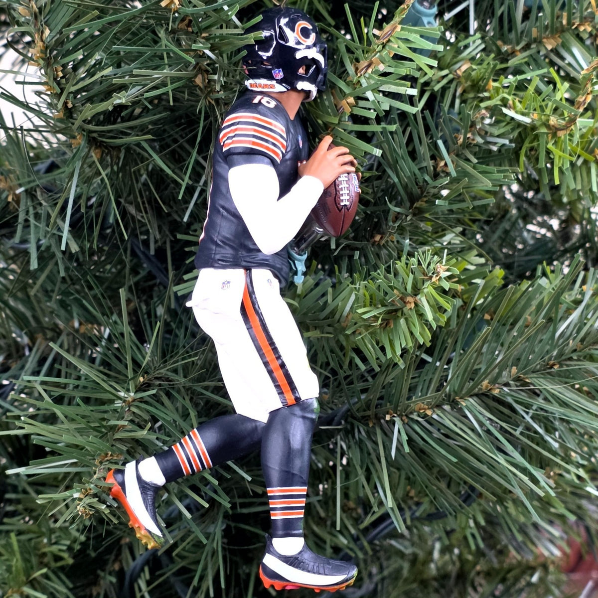 Caleb Williams Chicago Bears Football NFL Xmas Tree Ornament Holiday Jersey #18